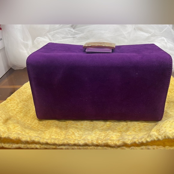 FENDI FF PURPLE and gold SUEDE with yellow silk interior
BOX FLAP BAG - Picture 6 of 11